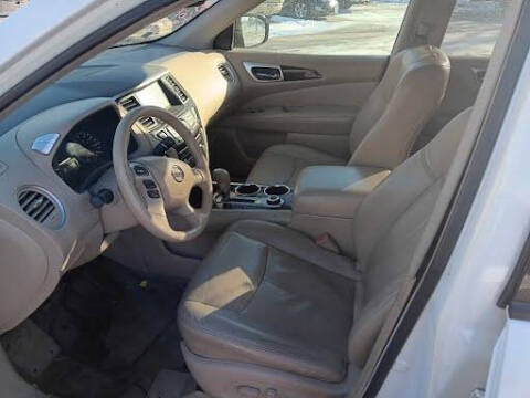 2013 Nissan Pathfinder SL