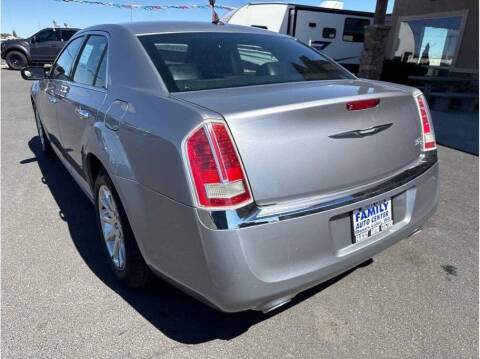 2014 Chrysler 300 C