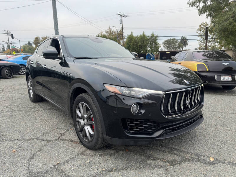 2018 Maserati Levante Base's photo