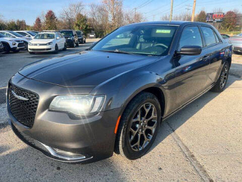 2016 Chrysler 300 S