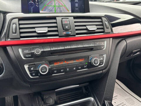 2013 BMW 3 Series 328i