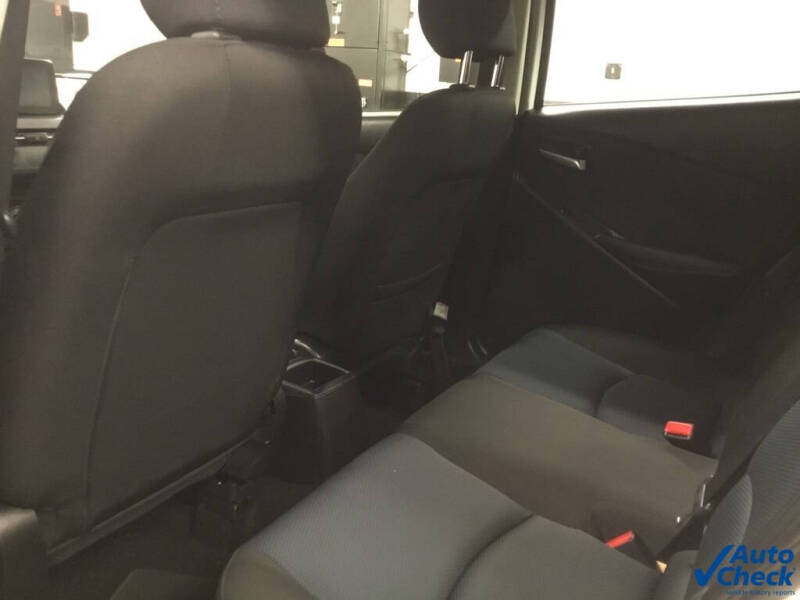 2019 Toyota Yaris LE