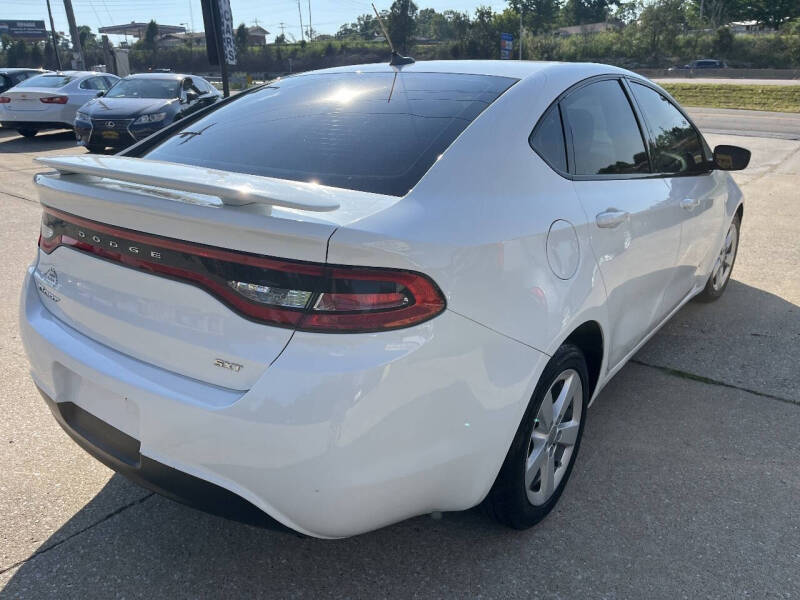 2016 Dodge Dart SXT