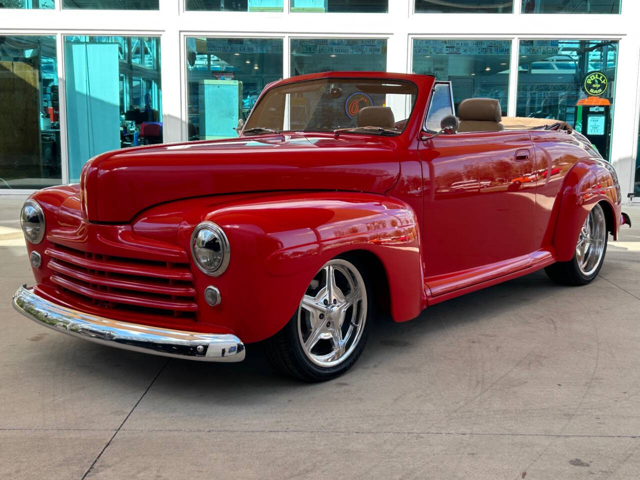 1947 Ford Super Deluxe 1