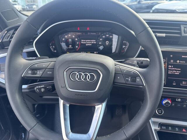 2025 Audi Q3 quattro S line Premium 45 TFSI