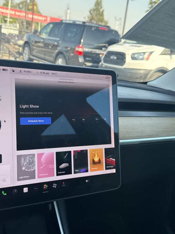 2019 Tesla Model 3 Mid Range