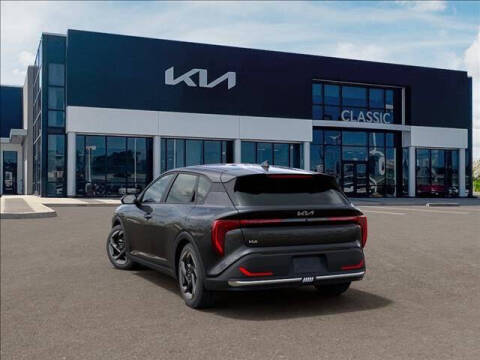 2026 Kia K4 Hatchback EX