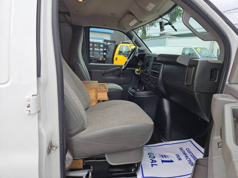 2020 Chevrolet Express 3500