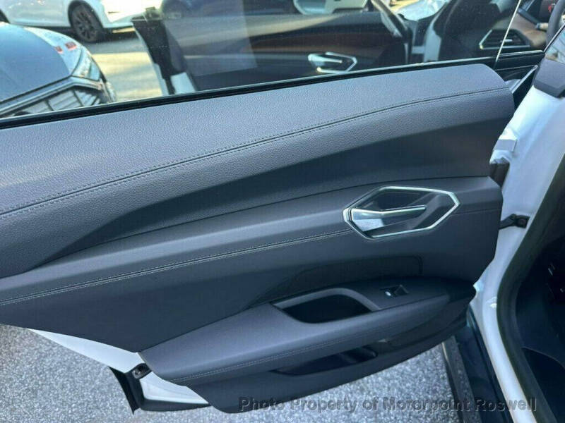 2023 Audi e-tron GT quattro Premium Plus