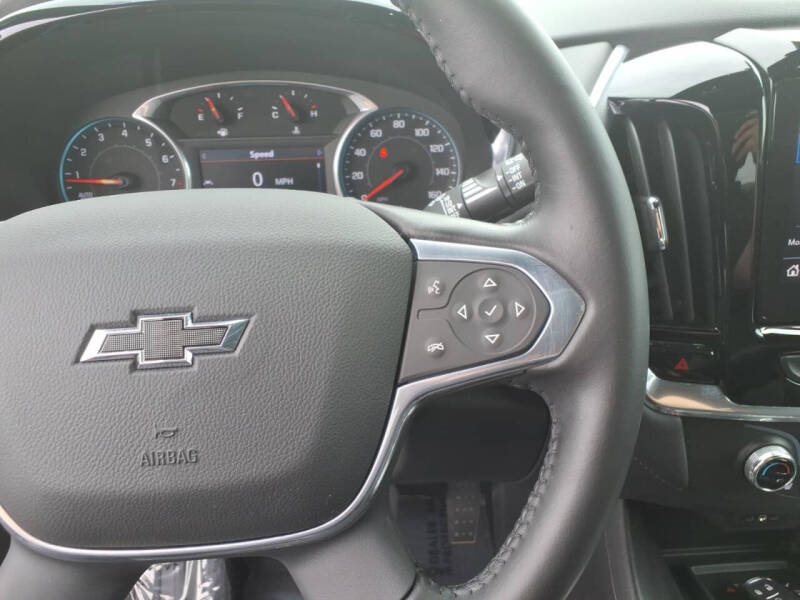 2022 Chevrolet Traverse LT Cloth