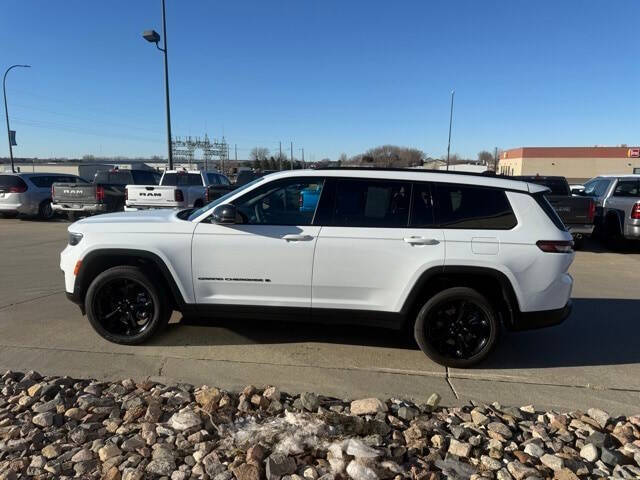 2024 Jeep Grand Cherokee L Altitude