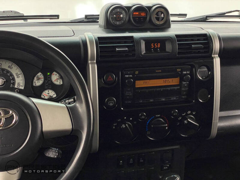 2010 Toyota FJ Cruiser