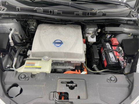 2013 Nissan LEAF S