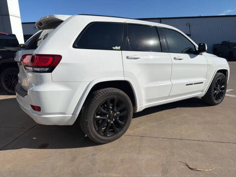 2020 Jeep Grand Cherokee Altitude