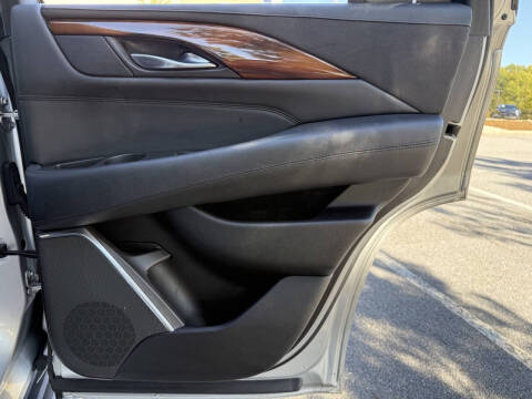 2016 Cadillac Escalade Standard