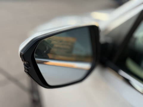 2022 Honda Insight Touring