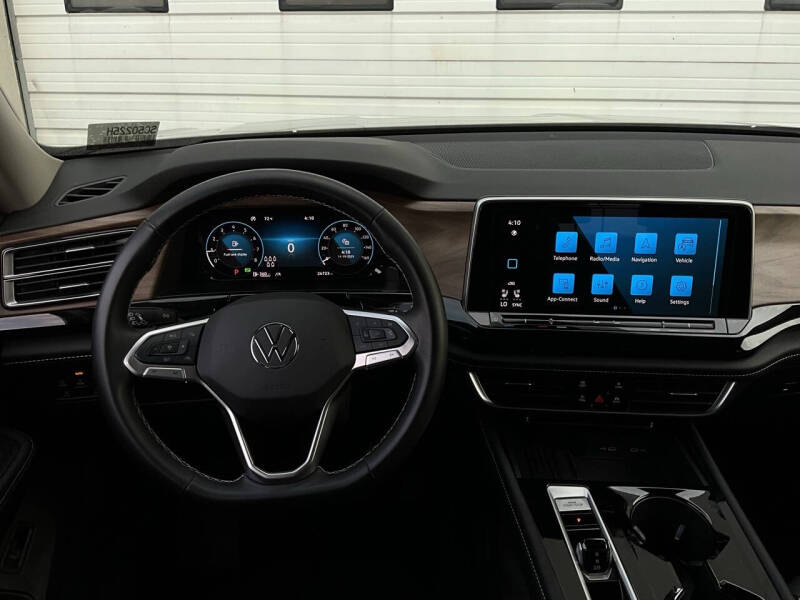 2025 Volkswagen Atlas SE 4Motion