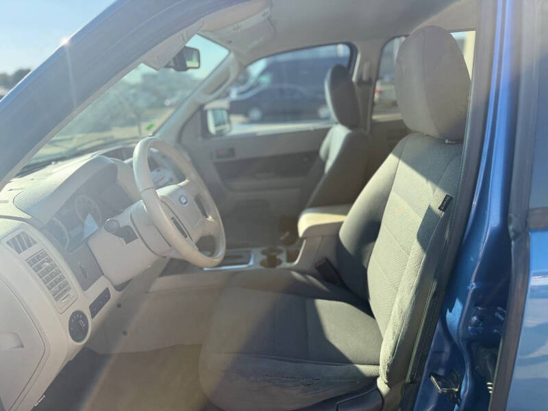 2009 Ford Escape XLT