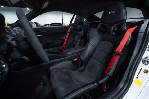 2021 Porsche 718 Cayman GT4