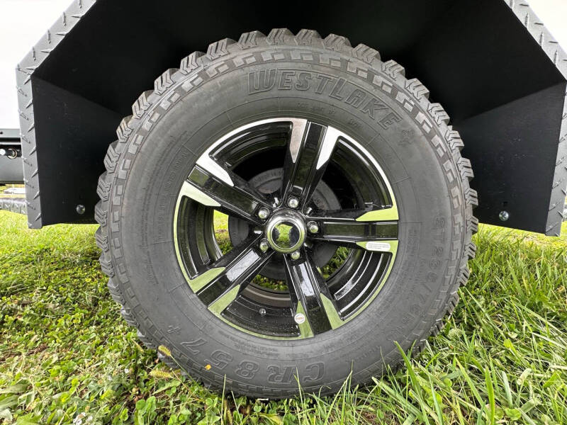 2025 Bontrager  Outdoors 12ROK