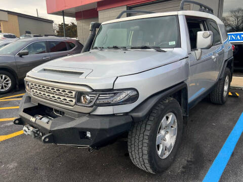 2008 Toyota FJ Cruiser for sale at K & B AUTO SALES LLC in Saint Louis MO