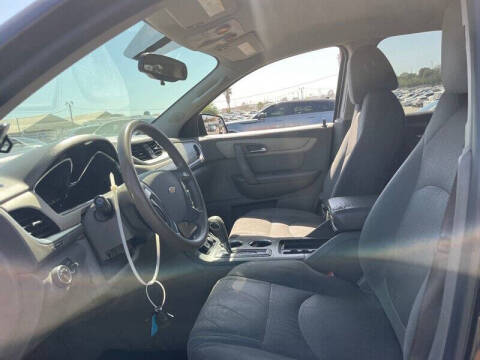 2017 Chevrolet Traverse LS