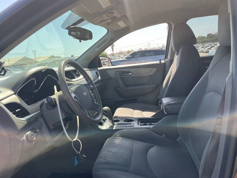 2017 Chevrolet Traverse LS