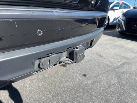 2017 Jeep Grand Cherokee