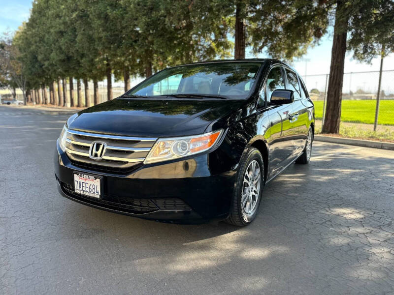 2013 Honda Odyssey for sale at Road Runner Motors in San Leandro CA