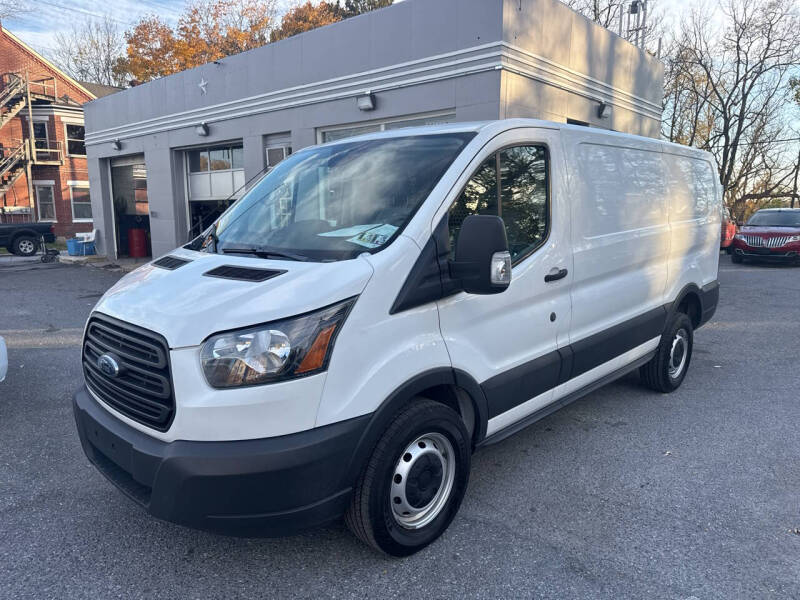 2019 Ford Transit Van Base