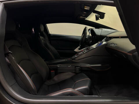 2012 Lamborghini Aventador LP 700-4