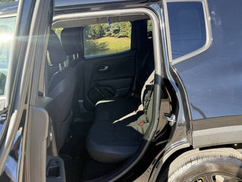 2017 Jeep Renegade Altitude