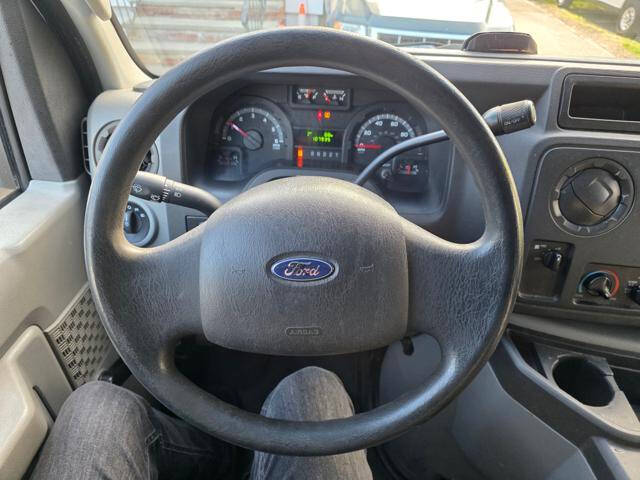 2013 Ford E-Series E-250