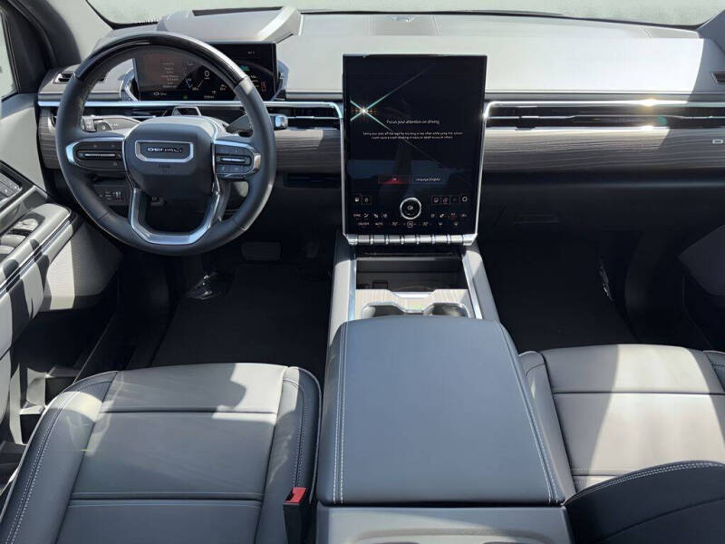 2025 GMC Sierra EV Denali