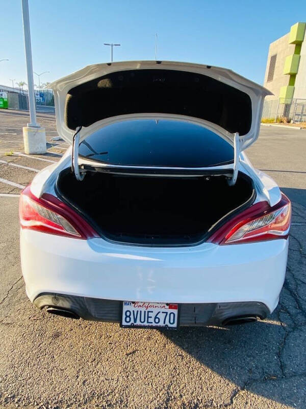 2016 Hyundai Genesis Coupe 3.8