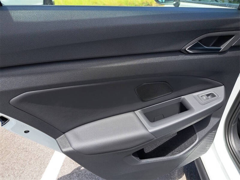 2025 Volkswagen Golf GTI SE