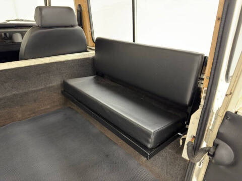 1987 Land Rover Defender