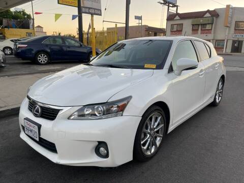 2013 Lexus CT 200h for sale at Singh Auto Outlet in North Hollywood CA