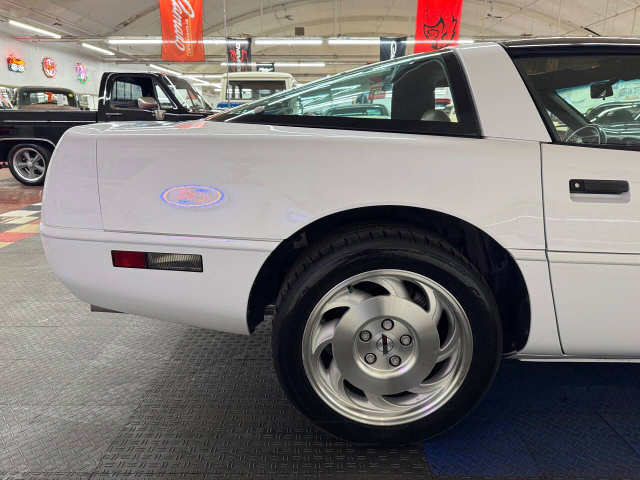 1996 Chevrolet Corvette 24