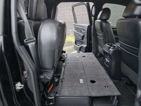 2018 Nissan Titan XD SL