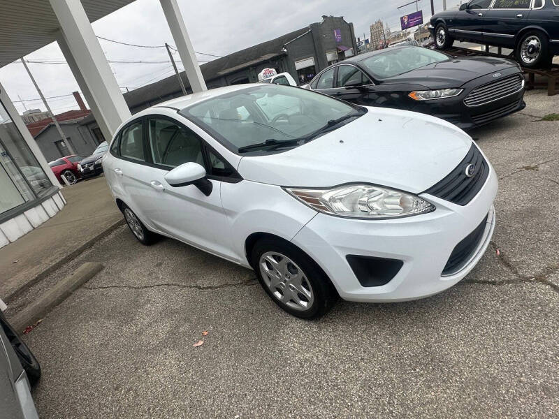 2011 Ford Fiesta S
