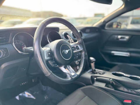 2016 Ford Mustang V6