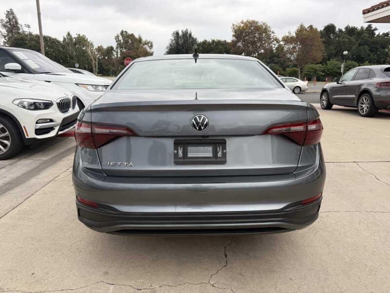 2023 Volkswagen Jetta Sport