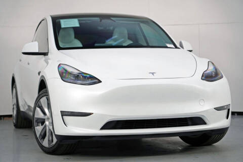 2023 Tesla Model Y Long Range
