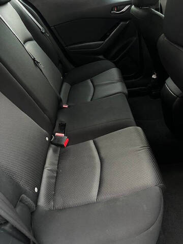2017 Mazda MAZDA3 Sport
