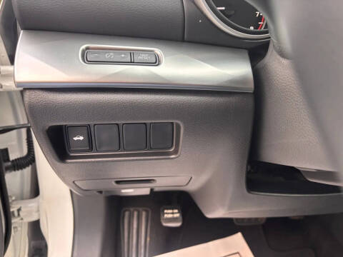 2023 Nissan Maxima 3.5 SV