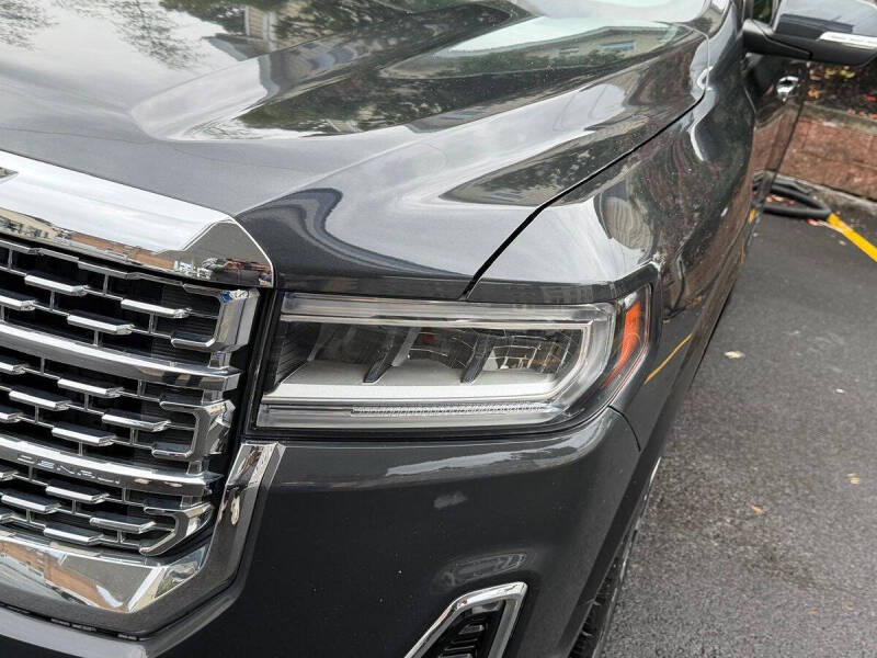 2020 GMC Acadia Denali