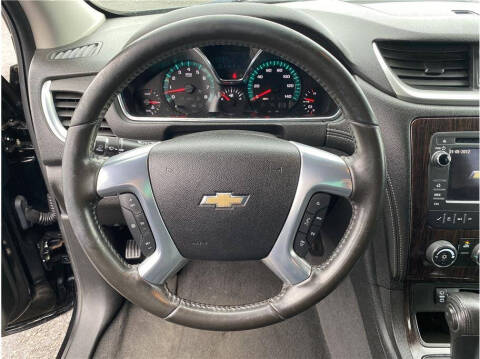 2017 Chevrolet Traverse LT