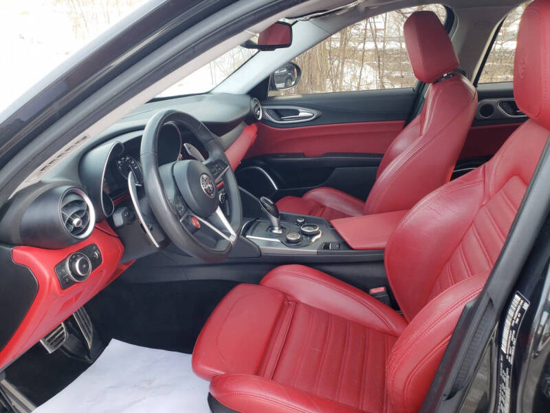 2017 Alfa Romeo Giulia Ti