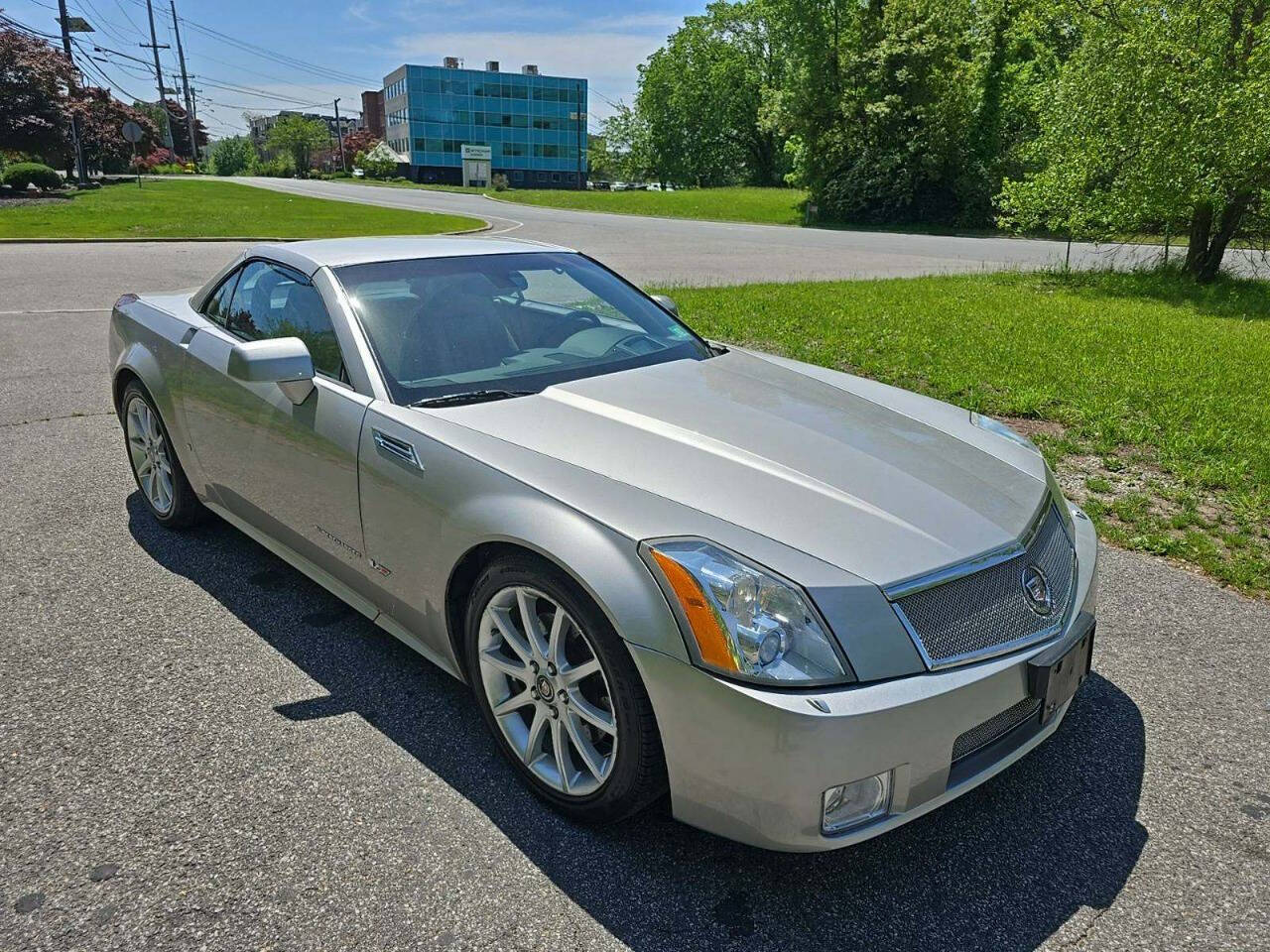 2006 Cadillac XLR-V 2